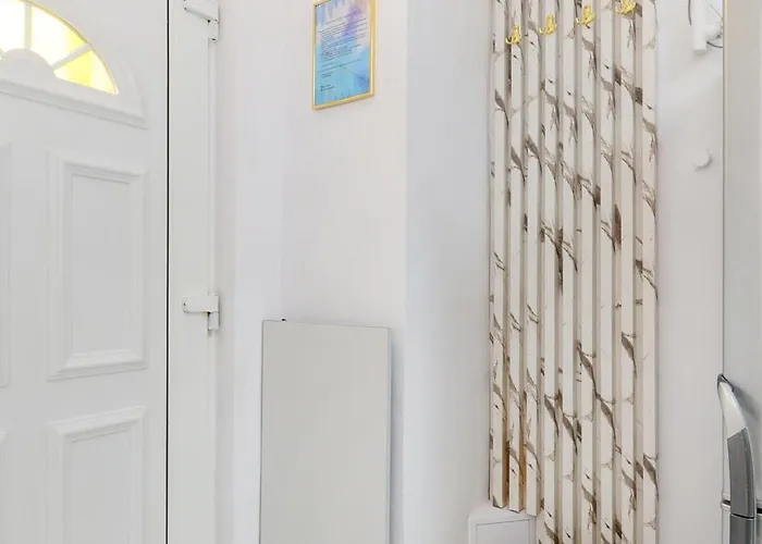White & Gold Appartement *