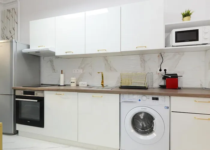 White & Gold Apartmán